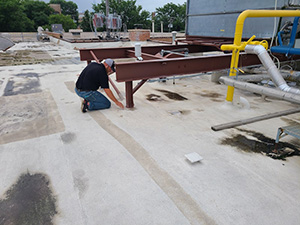 Commercial Roofer1